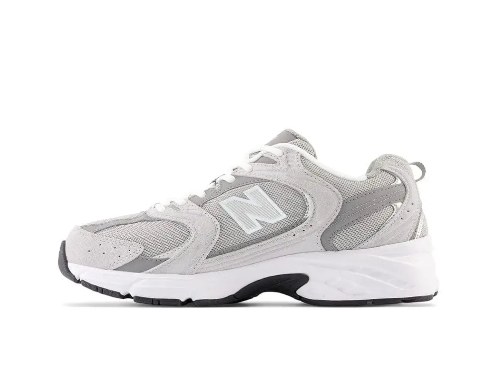 Zapatilla New Balance 530 Unisex Gris - Blanco
