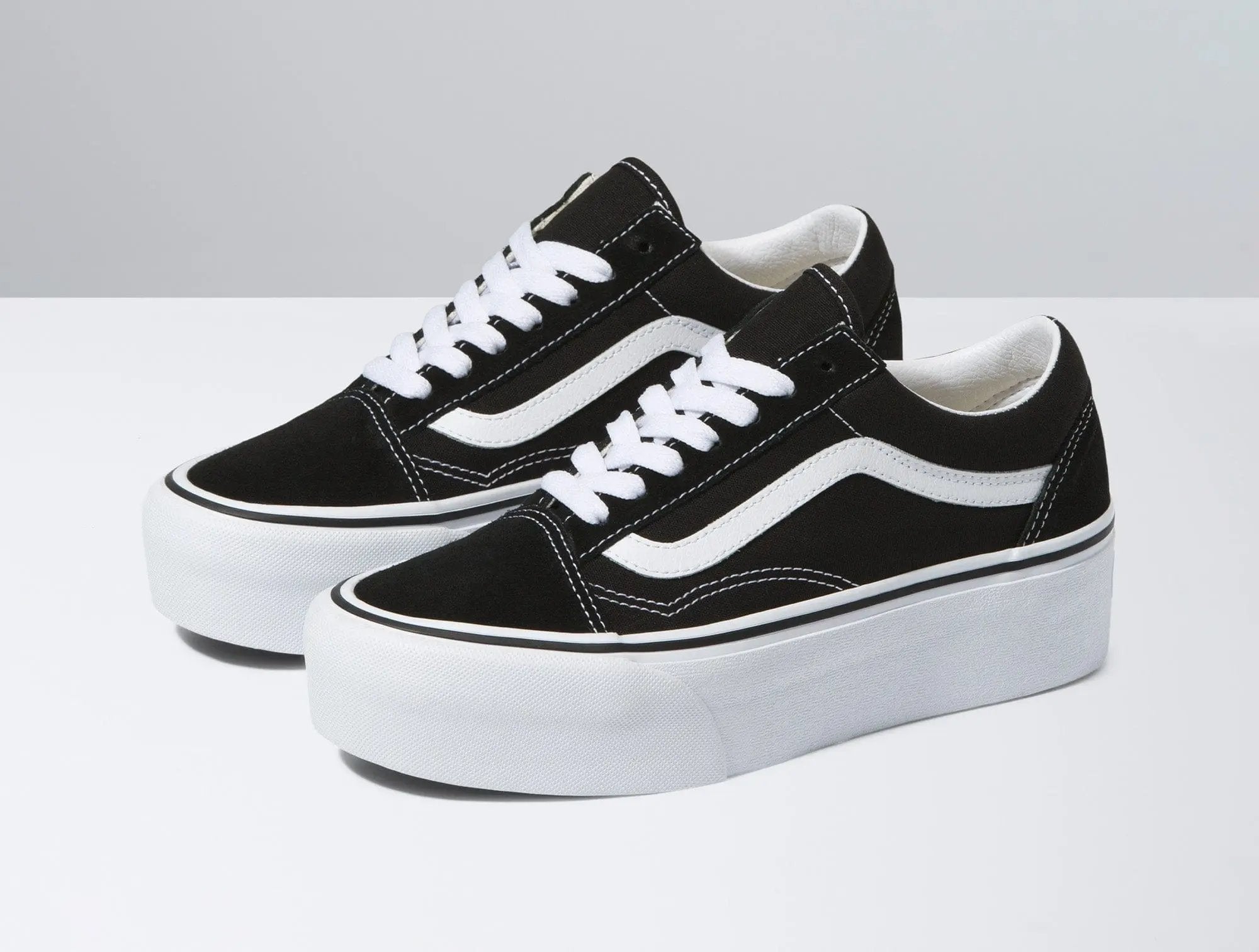 Zapatilla Vans Old Skool Stackform Mujer Negro